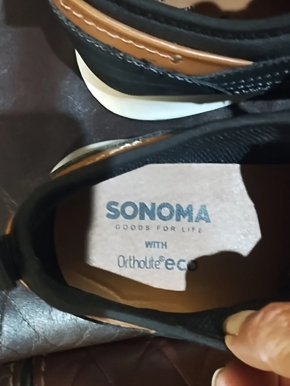 Sonoma Black and Tan Casual Lace Up Sneakers